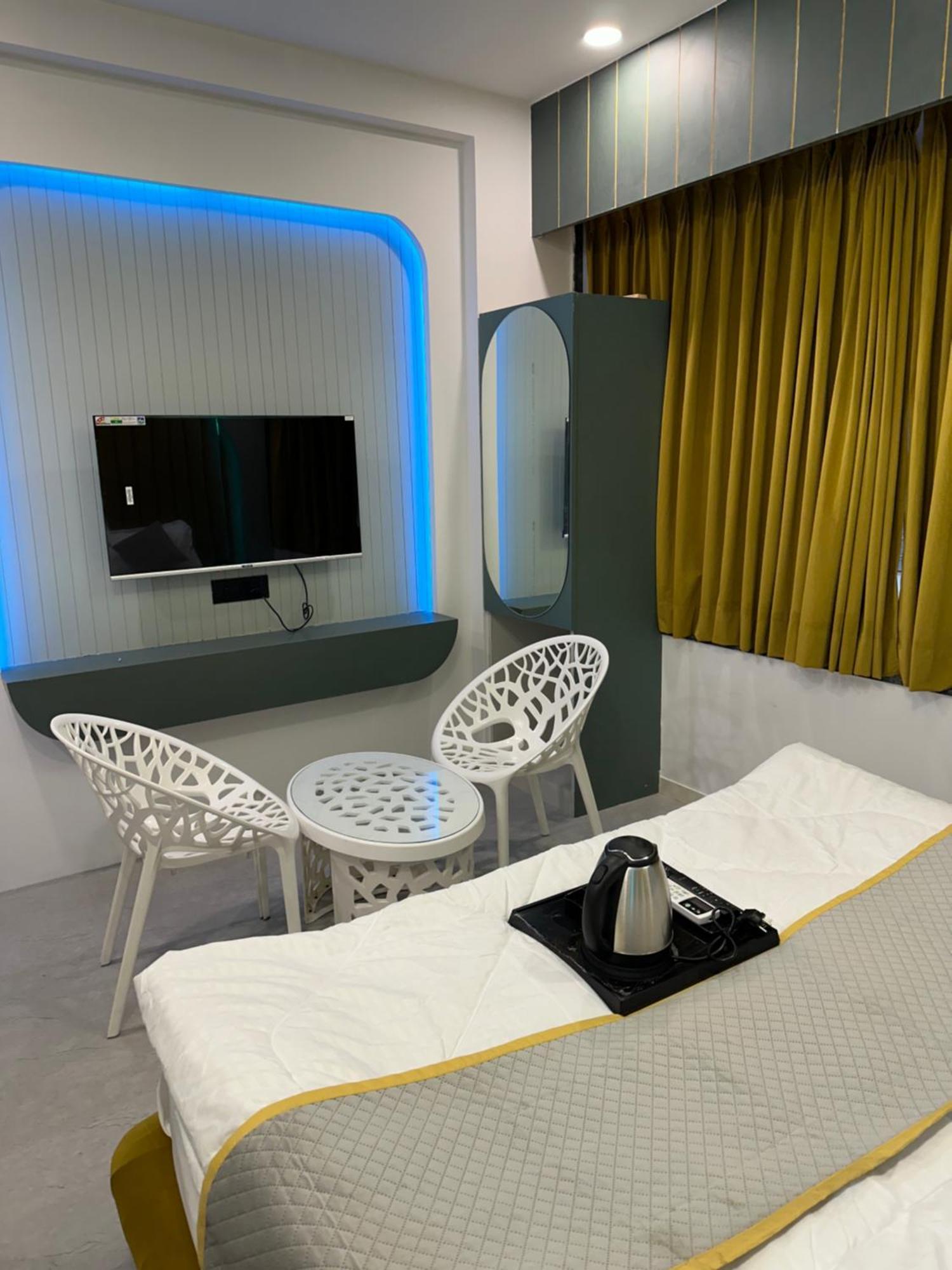 Hotel Victoria Prime Szúrat Kültér fotó