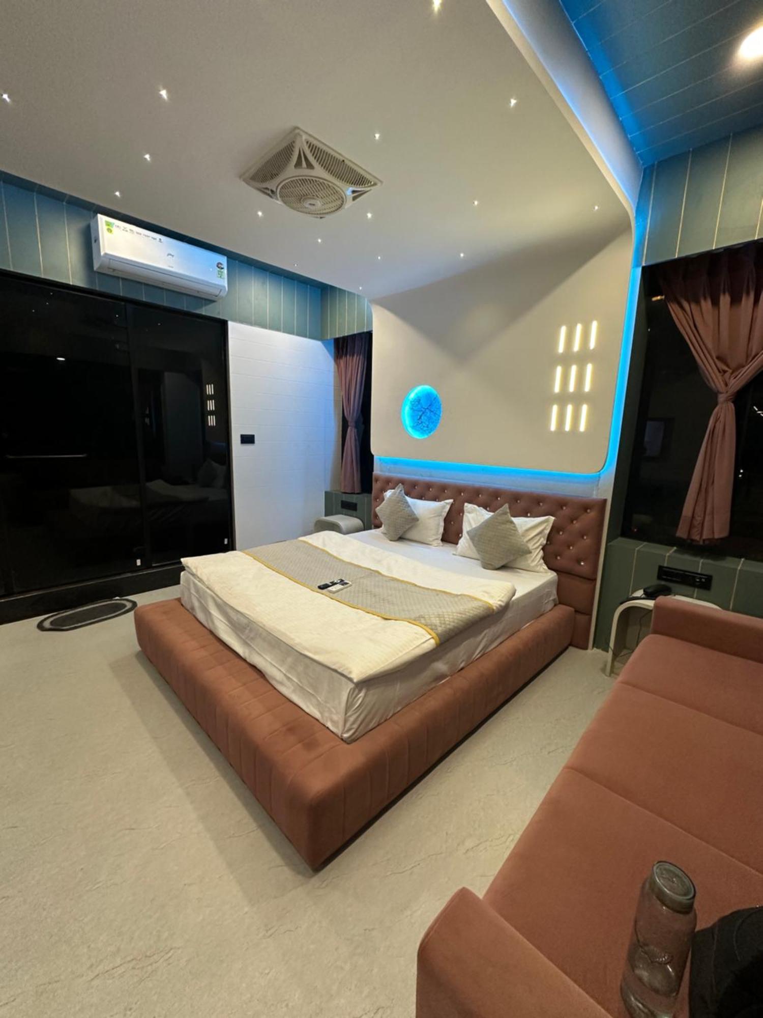 Hotel Victoria Prime Szúrat Kültér fotó