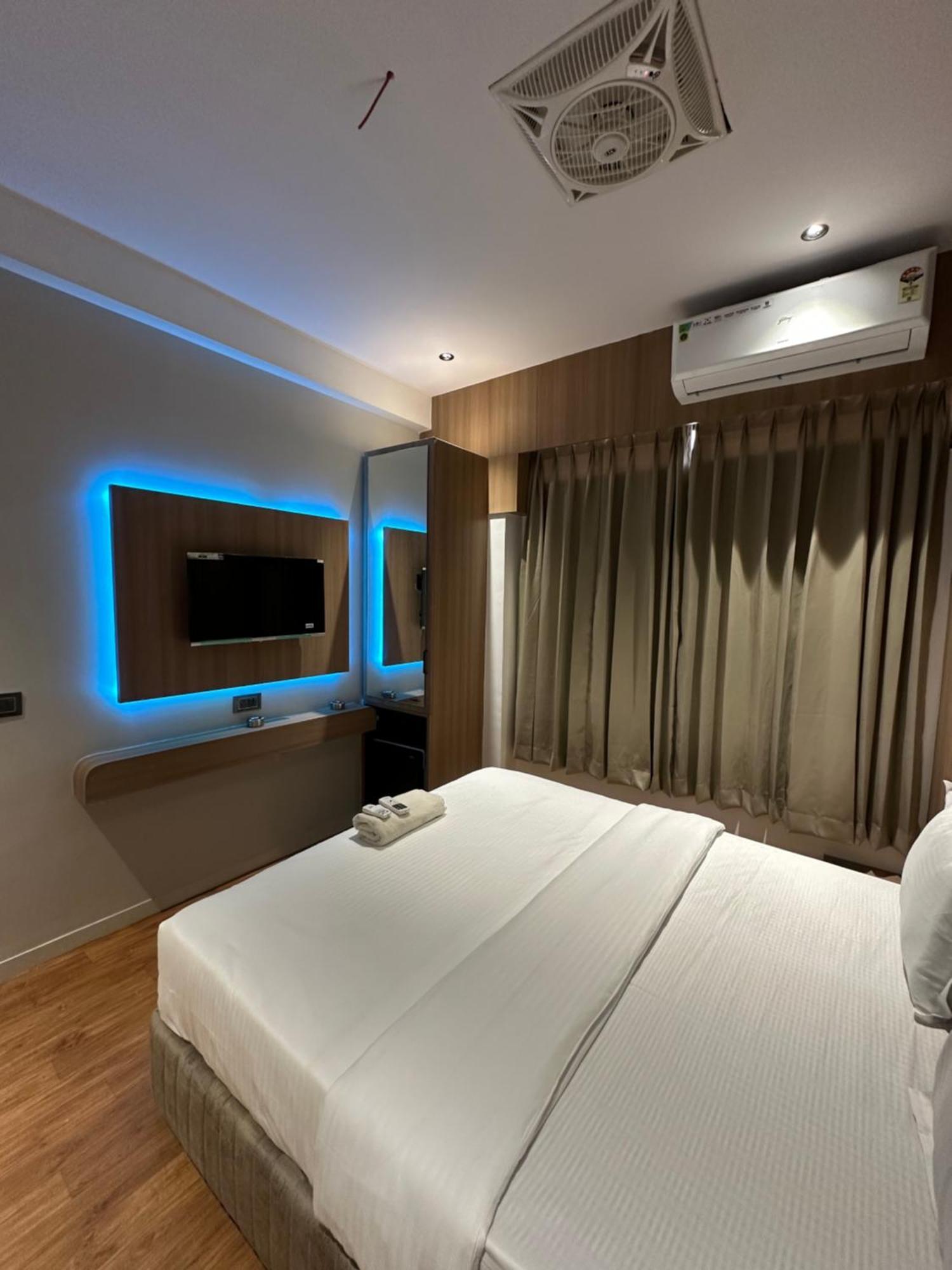 Hotel Victoria Prime Szúrat Kültér fotó