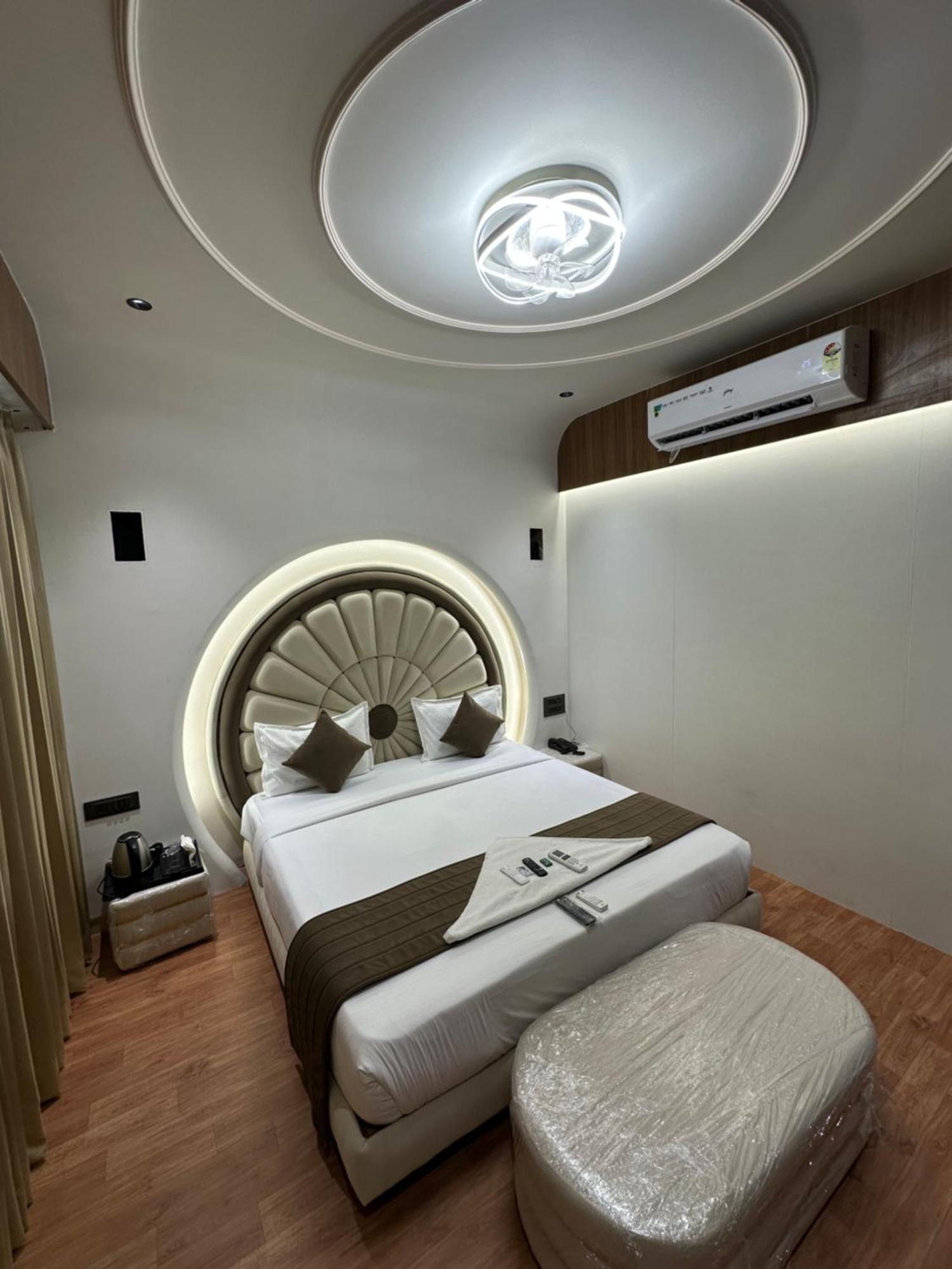 Hotel Victoria Prime Szúrat Kültér fotó
